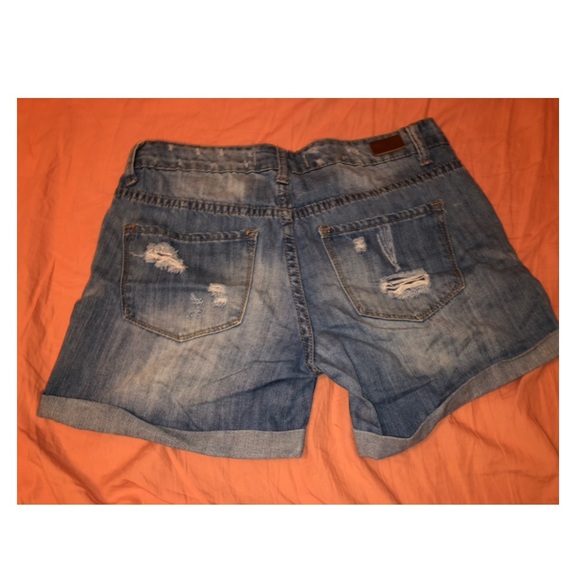 Tilly’s size 7 shorts - Picture 3 of 3
